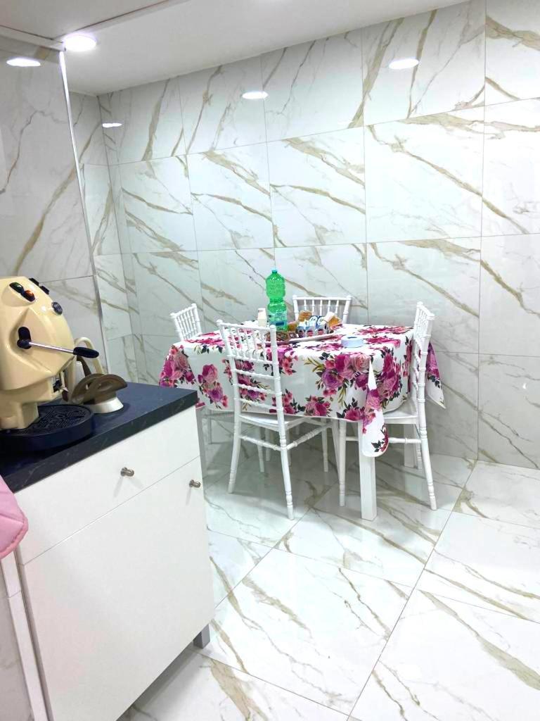 Blessing House Apartment Napoli Exterior foto