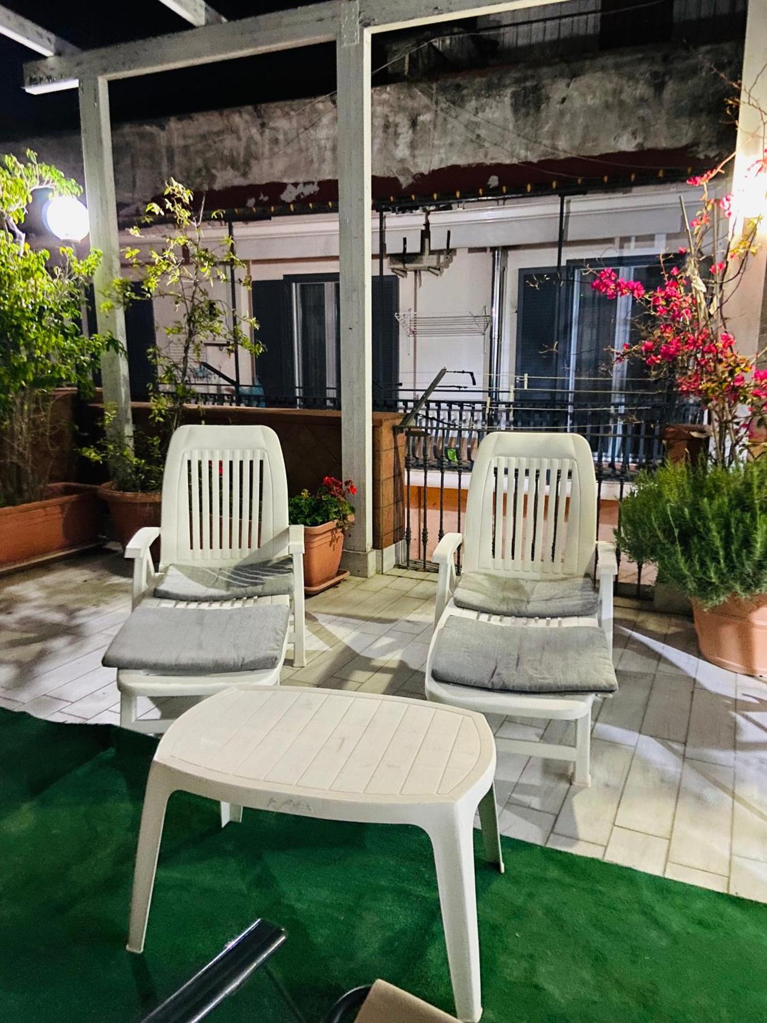 Blessing House Apartment Napoli Exterior foto