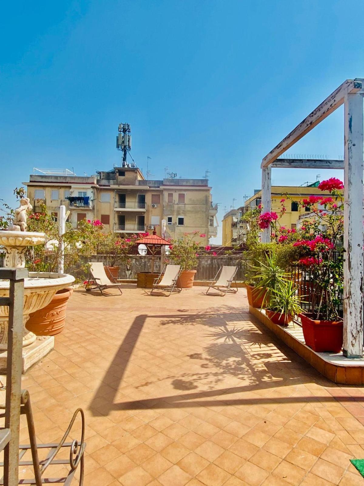 Blessing House Apartment Napoli Exterior foto